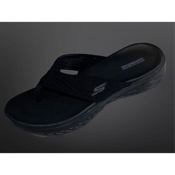Skechers Women's Performance On The Go 600 Black Flip Flop Sandal Size 6 - Picture 1 of 12